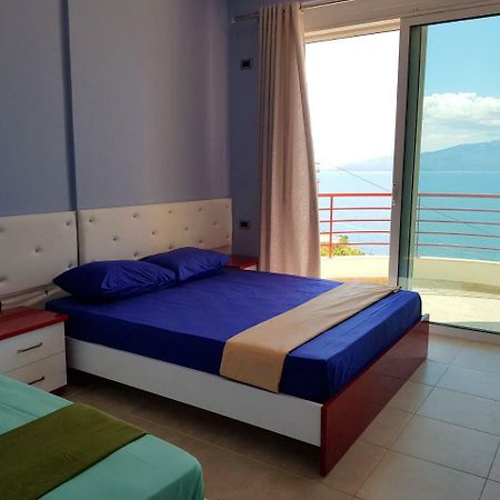 Apartment Of Beautiful Dreams Over The Sea Sarandë 외부 사진