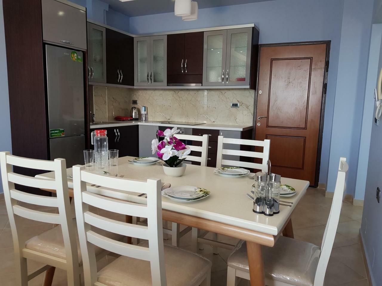 Apartment Of Beautiful Dreams Over The Sea Sarandë 외부 사진