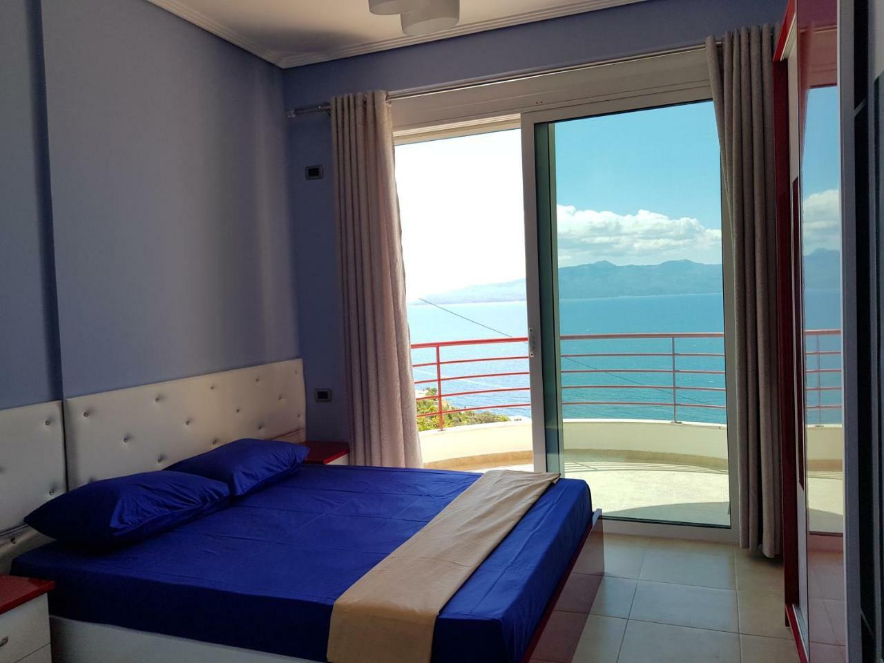 Apartment Of Beautiful Dreams Over The Sea Sarandë 외부 사진